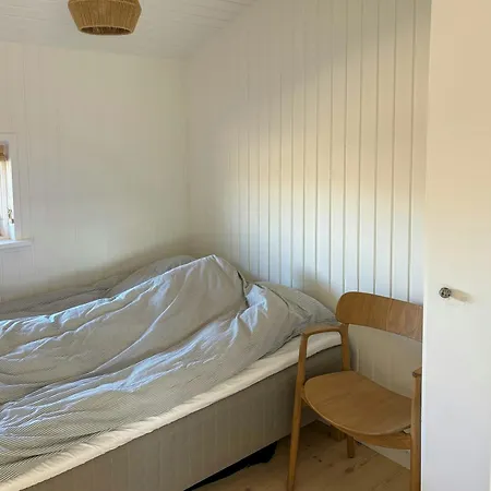 Summer House With Vibe Near *