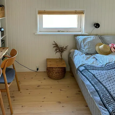 Summer House With Vibe Near Holiday home *